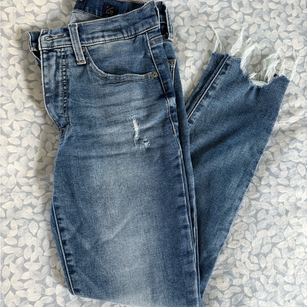 Lucky Brand Frayed Hem Blue Women's Jeans